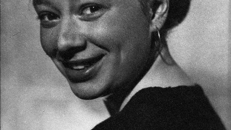 Не стало переводчицы Натальи Рахмановой.Она известна прежде всего по первому русскому переводу «Хоббита», к... — kotonafti