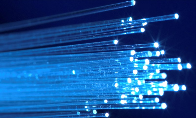 Минпромторг предлагает перенести обязательное использование российского оптоволокна ещё на два года. Сейчас... — prohitec