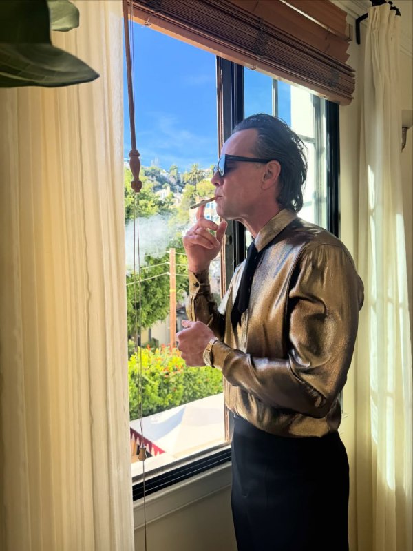 Мсье Гоггинс на своём примере показывает, как надо провести наступившую неделю — на стиле — Котонавты